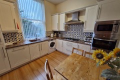 Apt-2-kitchen1