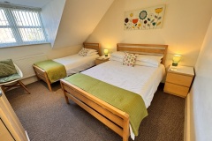 Apt4-Bed-2-IMG_3491