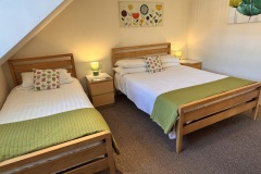 Apt4-Bed-2-IMG_3501