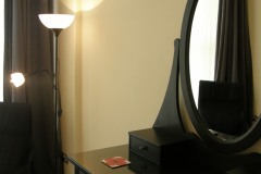 Apt5 Bed1