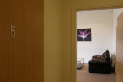 Apt5 Entrance
